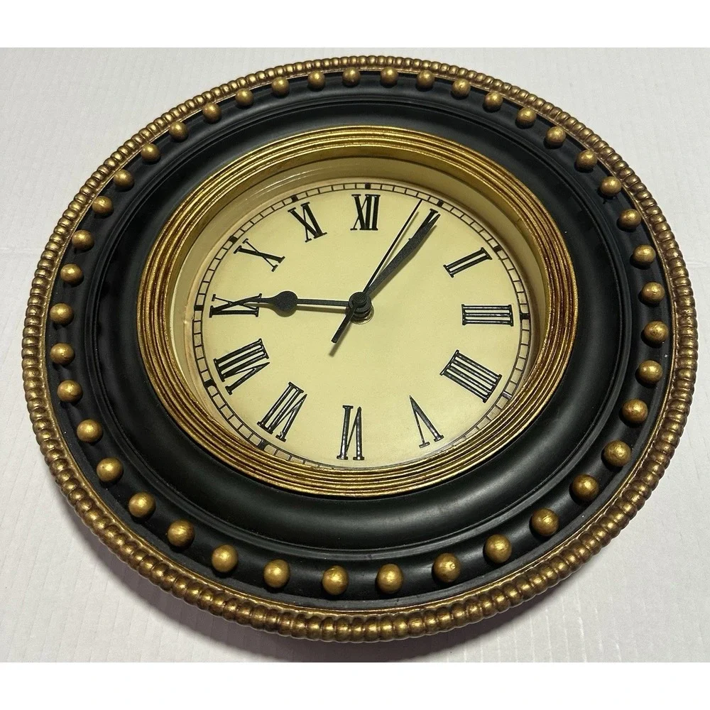 WALL CLOCK ROMAN NUMERALS ANALOG BATTERY OPERATED BLACK & GOLD